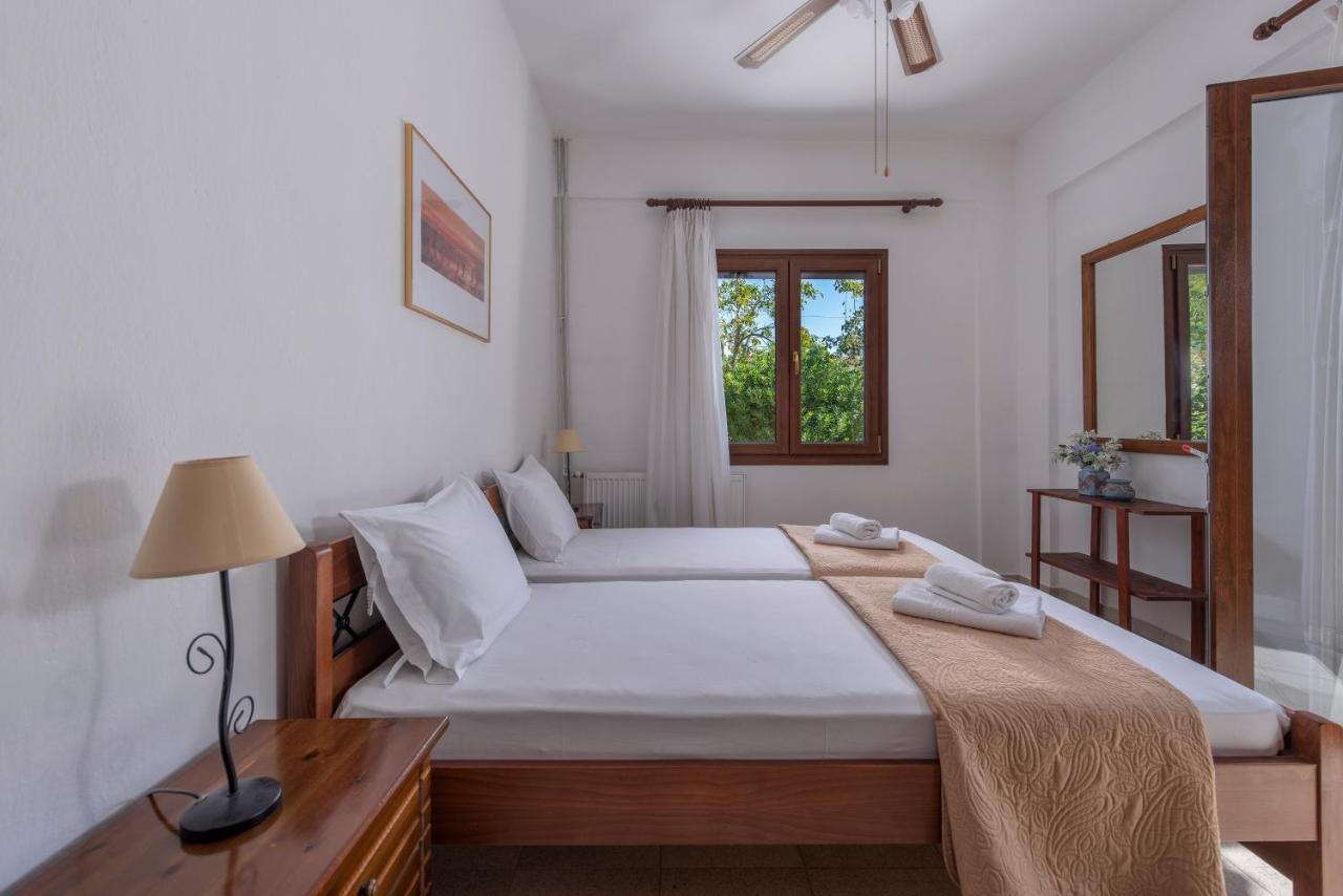 Apartamento Blooming Memories Vourvourou Exterior foto