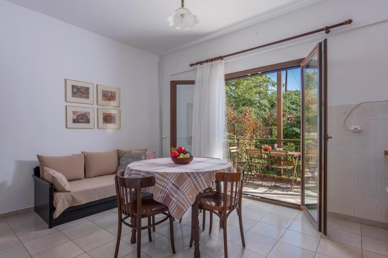 Apartamento Blooming Memories Vourvourou Exterior foto